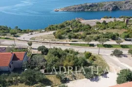 GRAĐEVINSKO ZEMLJIŠTE, 150 m OD MORA I PLAŽE - JASENICE, Jasenice, Zemljište