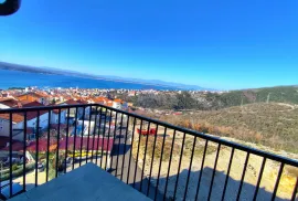 Crikvenica, stambena jedinica s 4 stana, 160 m2, Crikvenica, Kuća