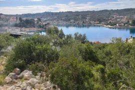 VELIKI DRVENIK- 389M2 S PREDIVNIM POGLEDOM, Trogir - Okolica, Terreno