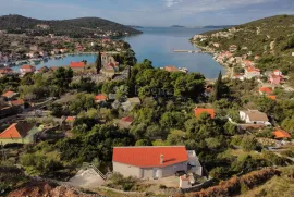 VELIKI DRVENIK- PREDIVNA KUĆA S TOP POGLEDOM, Trogir - Okolica, Kuća