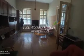 Sremska Mitrovica, 220m2,pešačka zona 4.0, I,retko uz ponudi ID#1395, Sremska Mitrovica, Flat