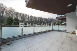 Zagreb, Maksimir, moderan četverosoban stan s vrtom, 2 parkirna mjesta, Zagreb, Διαμέρισμα