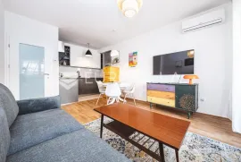 Zagreb, Lovinčićeva, predivan dvosoban stan za najam + GPM, NKP 61.26 m2, Zagreb, Appartement