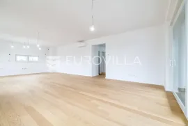 Zagreb, Trešnjevka, četverosoban stan NKP 124,71 m2 NOVOGRADNJA + GPM, Zagreb, Apartamento