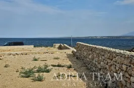 ZEMLJIŠTE u R-zoni, PRVI RED DO MORA - KOLAN, PAG, Pag, Tierra