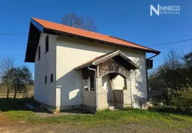 KUĆA - BAKINCI - 211 m2 (Opština Laktaši), Laktaši, Famiglia