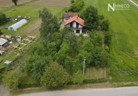 KUĆA - BAKINCI - 211 m2 (Opština Laktaši), Laktaši, Famiglia