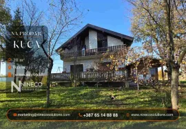 KUĆA - BAKINCI - 211 m2 (Opština Laktaši), Laktaši, Famiglia