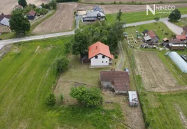 KUĆA - BAKINCI - 211 m2 (Opština Laktaši), Laktaši, Famiglia