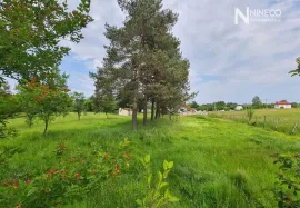 VIKENDICA I ZEMLJIŠTE - LAKTAŠI - 5.061 m2, Laktaši, Famiglia