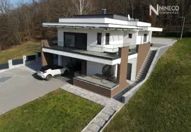 VILA - BAKINCI - 240 m2 (Opština Laktaši), Laktaši, Kuća