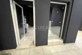 Rijeka - Poslovni prostor u prizemlju 117 m2, Rijeka, Commercial property