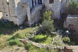 Kuća za adaptaciju na otoku Žirju, Šibenik - Okolica, Haus