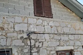 Kuća za adaptaciju na otoku Žirju, Šibenik - Okolica, Casa