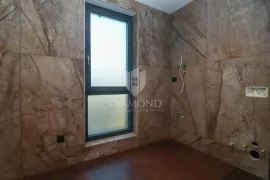 Pula, moderan penthouse blizu centra grada!, Pula, Stan