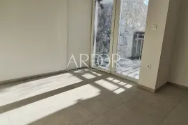 Srdoči, novogradnja od 55 m² sa terasom, Rijeka, Kвартира