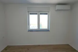 Malinska, šira okolica, Novoizgrađena samostojeća kuća 170 m2 sa prekrasnim pogledom na more, prodaja, Malinska-Dubašnica, Casa