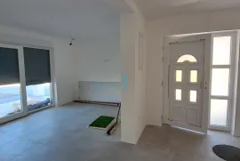 Malinska, šira okolica, Novoizgrađena samostojeća kuća 170 m2 sa prekrasnim pogledom na more, prodaja, Malinska-Dubašnica, Casa