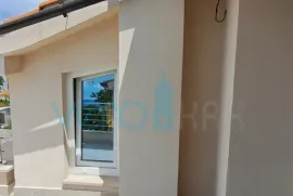 Otok Krk, Njivice, dvosoban stan 58 m2 sa prekrasnim panoramskim pogledom na more, Omišalj, Appartement