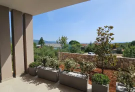 Krk grad, okolica, vila 200m2, bazen, otvoreni pogled, prodaja, Krk, Casa