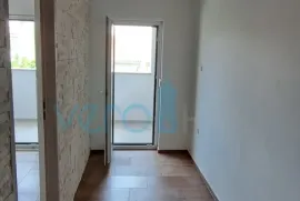 Grad Krk, okolica, novi duplex stan 84 m2 sa terasom i panoramskim pogledom na more. prodaja, Krk, Appartment