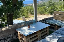 Kvarner, Novi Vinodolski, Klenovica - parcela 566m2, kuća s bazenom, pogled na more, prodaja, Novi Vinodolski, Casa