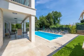 Grad Krk, Mediteranska villa s bazenom na top lokaciji, prodaja, Krk, Casa