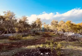 Vrbnik, okolica, Građevinsko zemljište 757 s predanom dokumentacijom, prodaja, Vrbnik, Tierra