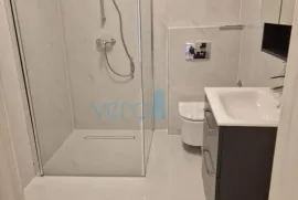 Malinska, centar, trosoban stan 88 m2, pogled, prodaja, Malinska-Dubašnica, Apartamento