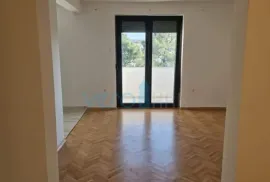 Malinska, centar, trosoban stan 88 m2, pogled, prodaja, Malinska-Dubašnica, Appartment