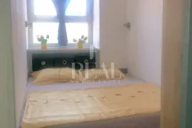 Veruda dva stana 50m2 i 35m2 !, Pula, Apartamento