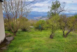 Hreljin - kuća sa prekrasnim pogledom + građevinski teren 876 m2, prodaja, Bakar, Haus