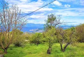 Hreljin - kuća sa prekrasnim pogledom + građevinski teren 876 m2, prodaja, Bakar, Casa