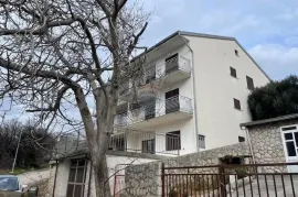 Novi Vinodolski,okolica,dvojna kuća,281 m2,90 m od mora!, Novi Vinodolski, Casa