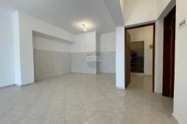 Novi Vinodolski,okolica,dvojna kuća,281 m2,90 m od mora!, Novi Vinodolski, Casa