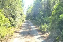 Zadivljujuća građevna parcela s pogledom na more, Blato, Tierra