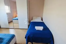 Impresivan stan s pogledom na more !, Novalja, Apartamento