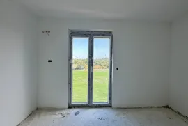 Stan s otvorenim pogledom na prirodu PEROJ (STAN S6), Vodnjan, Apartamento