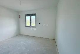 Stan prizemlje s okućnicom PEROJ (STAN S2), Vodnjan, Apartamento