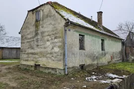 RUGVICA, KUĆA SA VELIKIM ZEMLJIŠTEM, Rugvica, Casa