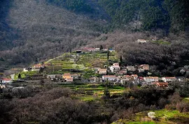 Zemljište - poseban ambijent i pogled, Lovran, Tierra