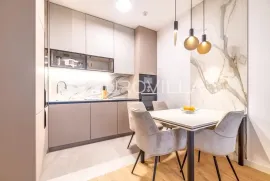 Zagreb, VMD Heinzelova luksuzan dvosoban stan s garažom NKP 62 m2 PRVI NAJAM, Zagreb, Apartamento