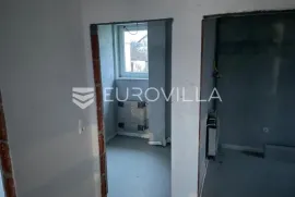 Sesvetski Kraljevec, poslovni prostor 115 m2 za polikliniku/ordinaciju i sl, Zagreb, العقارات التجارية