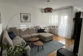 Zagreb, Trešnjevka, trosoban stan NKP 100 m2, Zagreb, Daire