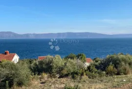 GRAĐEVINSKO ZEMLJIŠTE SA OTVORENIM POGLEDOM NA MORE i GRAĐEVINSKOM DOZVOLOM, Labin, Terra