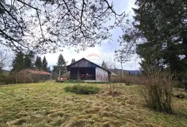 Građevinsko zemljište s vikendicom, Gorski kotar, Vrbovsko, 1496 m², Vrbovsko, Land