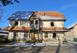 NA PRODAJU: Drvena kuća katnica i imanje u selu Suvoj, Park prirode Lonjsko polje, Sisak - Okolica, Maison