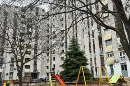 Pula,garsonjera (jednosoban stan) na 4.katu, Pula, Apartamento