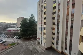 Pula,garsonjera (jednosoban stan) na 4.katu, Pula, Apartamento