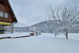 Kućica iz bajke u Parku prirode Žumberak, Žumberak, Casa